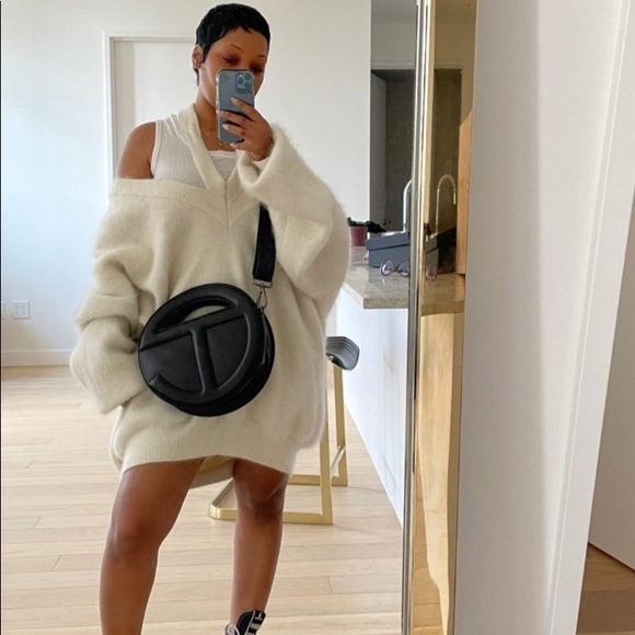 Telfar Round Circle Bag - Picture 2 of 9